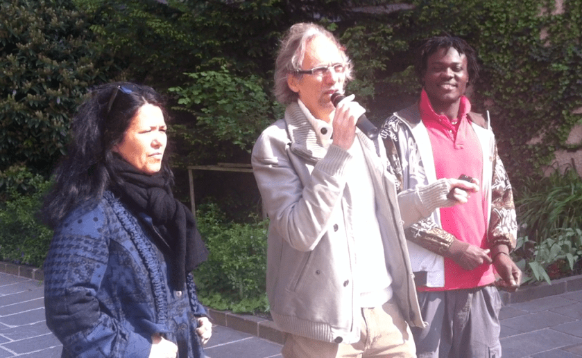 simone pergamann, georg klebel und ein glückstrahlender wahabu musha