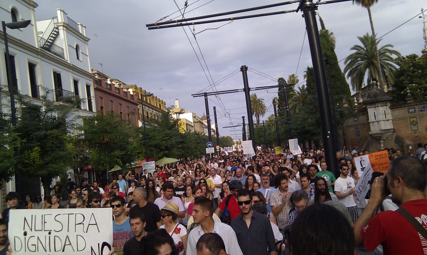 #spanishrevolution in sevilla am 20110529 - foto: maria amancay jenny colombo #spanishrevolution in sevilla am 20110529 - foto: maria amancay jenny colombo