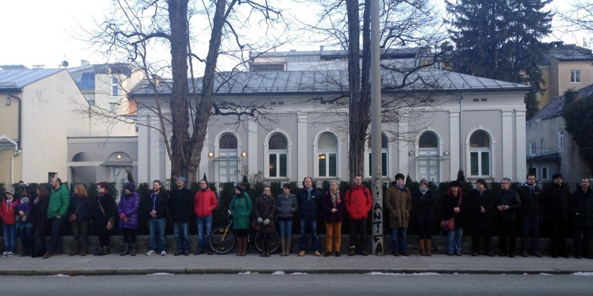 mahnwache_synagoge front