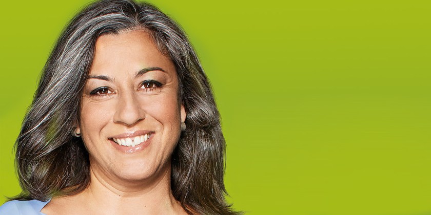 <a href="https://commons.wikimedia.org/wiki/File:Maria_Vassilakou.jpg#/media/File:Maria_Vassilakou.jpg">Maria Vassilakou</a>“ von Die Grünen Wien - <a rel="nofollow" class="external free" href="https://wien.gruene.at/mariavassilakou/pressefoto-print-300dpi-cmyk-maria-vassilakou.jpg">https://wien.gruene.at/mariavassilakou/pressefoto-print-300dpi-cmyk-maria-vassilakou.jpg</a>. Über <a href="https://commons.wikimedia.org/wiki/">Wikimedia Commons</a>