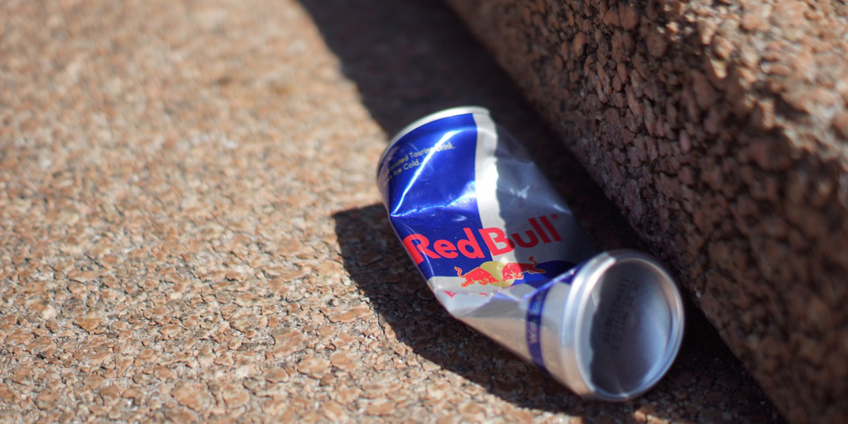 red bull stutzt die&nbsp;flügel.