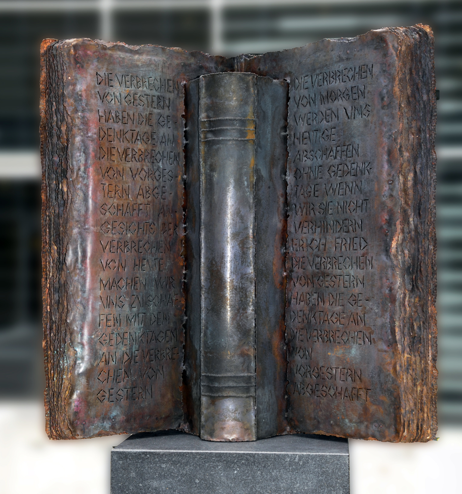 zoltan pap Mahnmal quad