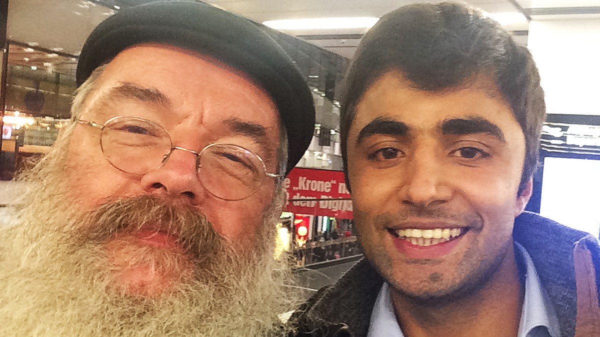 ali wajid dem zielfernrohr kickls&nbsp;entrissen!