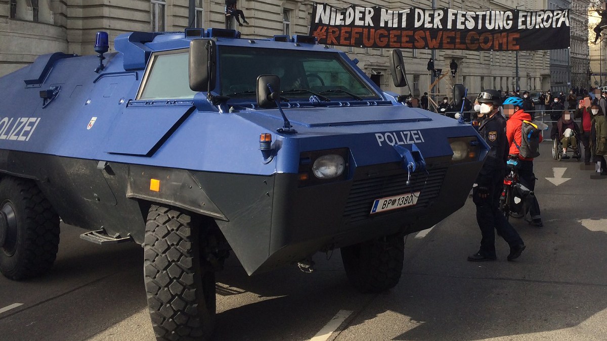 nehammers panzer ersetzt die&nbsp;flex